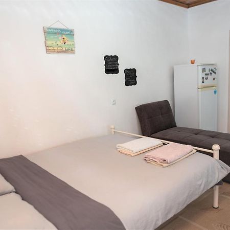 Safe And Cozy Studio In Xanthi! Exteriör bild